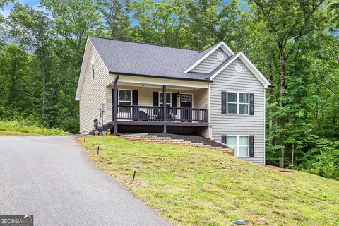 320 Estate Dr, Dahlonega, GA 30533