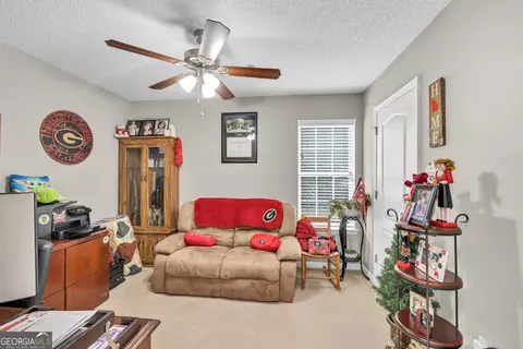 835 Custom Ln, Winder, GA 30680 photo 18