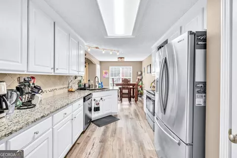 835 Custom Ln, Winder, GA 30680 photo 12