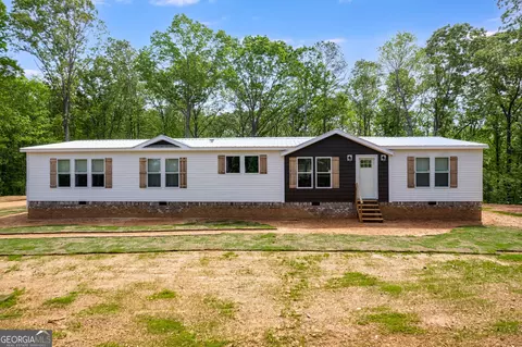 702 Co Rd 104, Muscadine, AL 36269