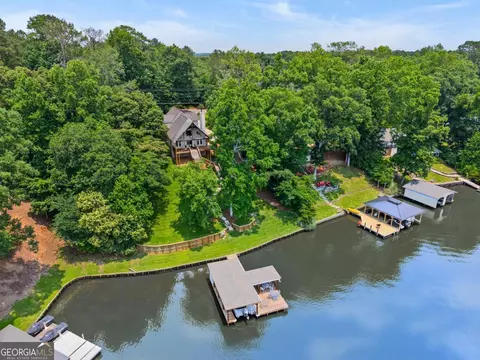 291 Thomas Dr, Eatonton, GA 31024