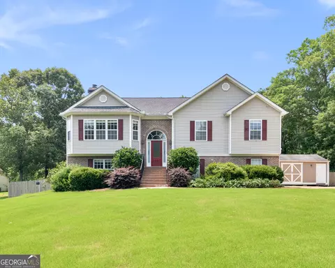 230 Cobblestone Ln, Mcdonough, GA 30252