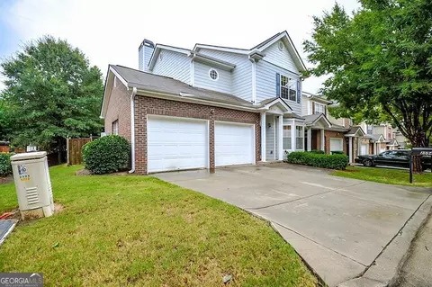 2594 Laurel Cir NW, Atlanta, GA 30311