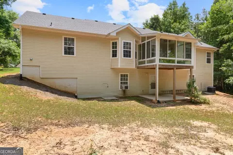 Exterior - 225 Chinns Way, Hampton, GA 30228 photo 2 of 4
