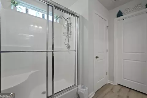 Bath - 33 Easy St, Guyton, GA 31312 photo 1 of 1