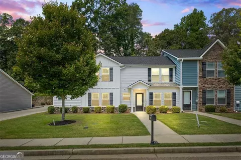 5880 Garden Cir, Douglasville, GA 30135