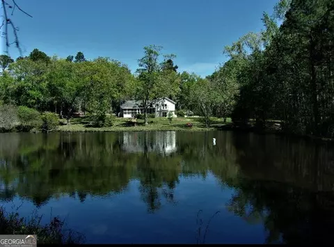 1095 Jacksonville Hwy, Fitzgerald, GA 31750