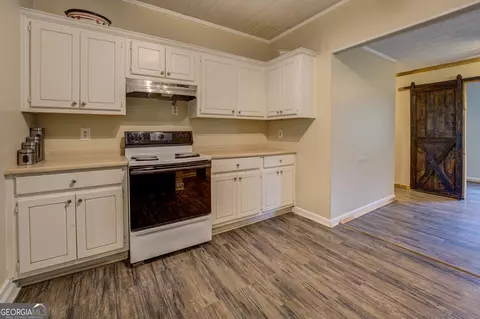 Kitchen - 6 Mill St, Jackson, GA 30233 photo 1 of 1