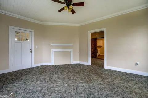 Living - 6 Mill St, Jackson, GA 30233 photo 6 of 6