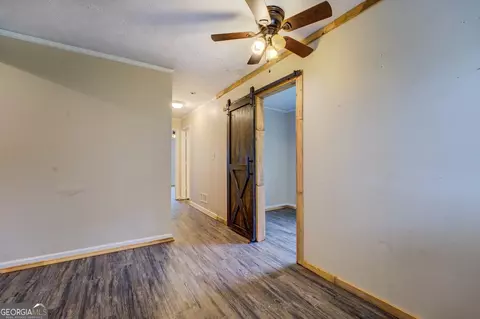 Entry Way - 6 Mill St, Jackson, GA 30233 photo 5 of 5