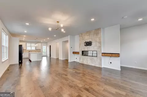 Living - 3360 Pickens St, Duluth, GA 30096 photo 5 of 9
