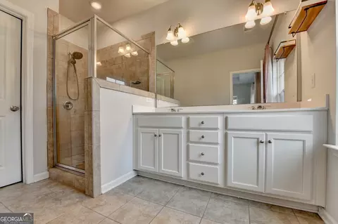 Bath - 3360 Pickens St, Duluth, GA 30096 photo 6 of 7