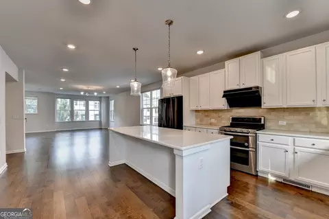 Kitchen - 3360 Pickens St, Duluth, GA 30096 photo 5 of 13