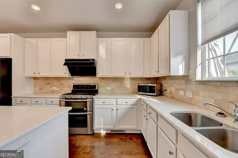 Kitchen - 3360 Pickens St, Duluth, GA 30096 photo 1 of 13