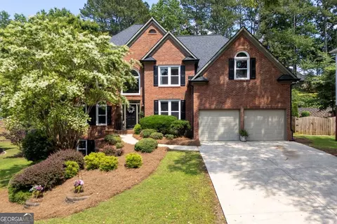 809 Hillcrest Ln, Woodstock, GA 30189