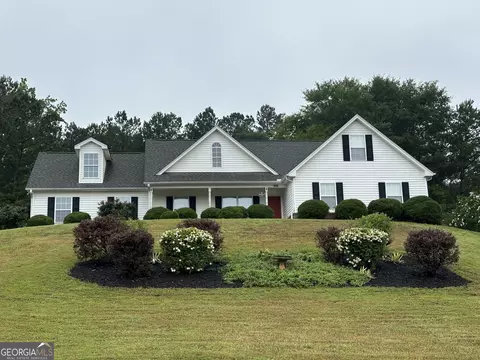 506 Brewer Dr, Locust Grove, GA 30248