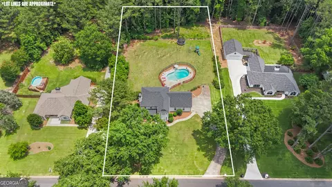View/Area - 140 Laurel Lake Rd, Tyrone, GA 30290 photo 1 of 4