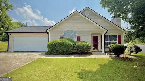 6638 Creek Turn Dr, Rex, GA 30273