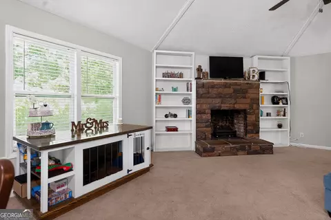 Living - 87 Jandale Dr, Lagrange, GA 30241 photo 1 of 4