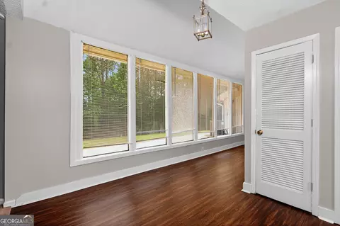 Entry Way - 87 Jandale Dr, Lagrange, GA 30241 photo 2 of 2
