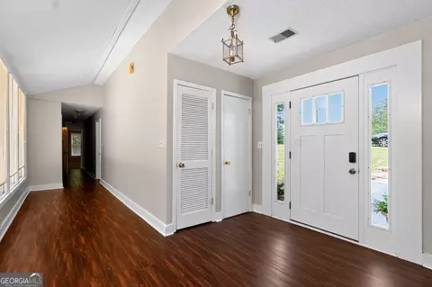 Entry Way - 87 Jandale Dr, Lagrange, GA 30241 photo 1 of 2