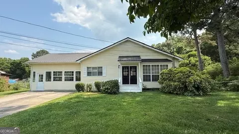 279 Baker Cir SE, Calhoun, GA 30701
