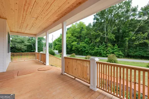 Exterior - 45 Ryan Rd, Athens, GA 30607 photo 5 of 10