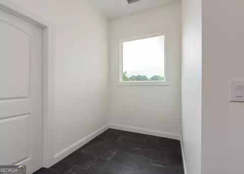Entry Way - 45 Ryan Rd, Athens, GA 30607 photo 4 of 5