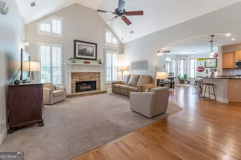 Living - 300 Brackin Trce, Grayson, GA 30017 photo 1 of 3