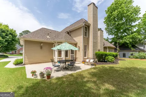 Exterior - 300 Brackin Trce, Grayson, GA 30017 photo 4 of 7