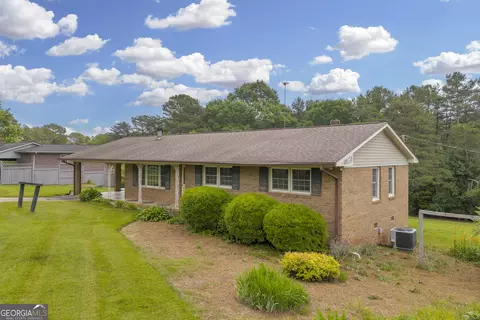 234 Edgewood Dr, Mount Airy, GA 30563