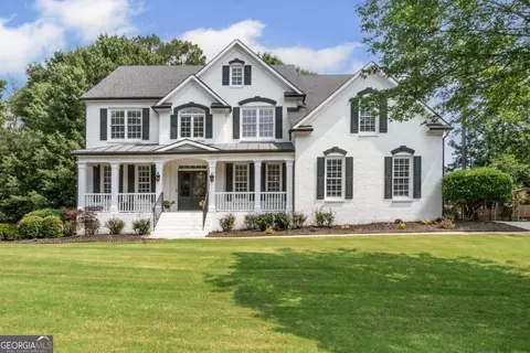 735 River Ridge Ln, Suwanee, GA 30024