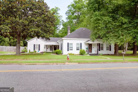 304 Warthen St, Sandersville, GA 31082