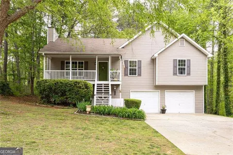 19 Quail Hollow Ct, Dallas, GA 30157