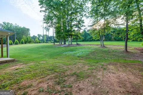 Exterior - 2980 Beards Rd, Buford, GA 30518 photo 12 of 14