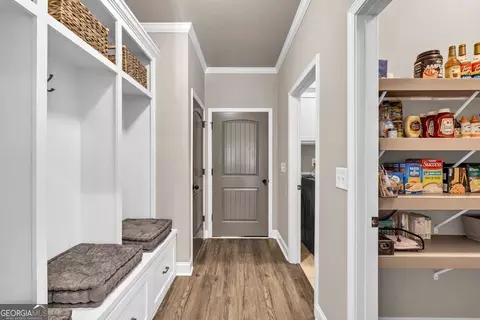 Entry Way - 2980 Beards Rd, Buford, GA 30518 photo 3 of 6