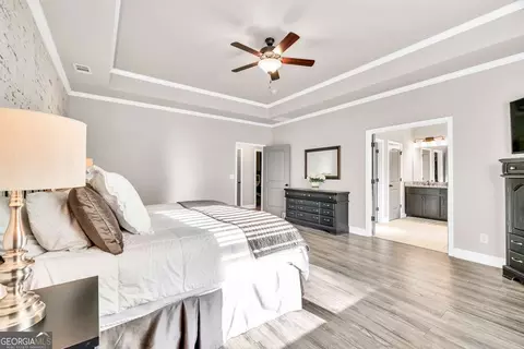 Bedroom - 2980 Beards Rd, Buford, GA 30518 photo 5 of 10