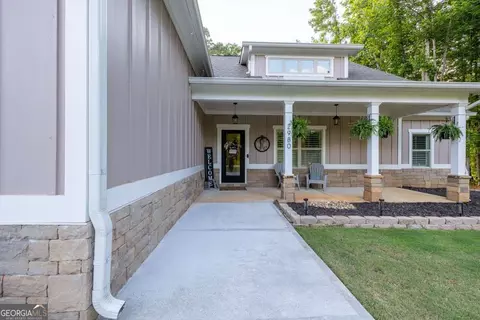 Exterior - 2980 Beards Rd, Buford, GA 30518 photo 5 of 14