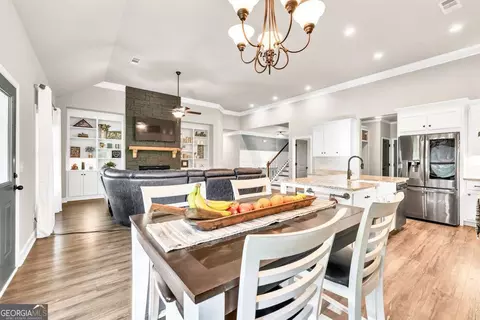 Dining - 2980 Beards Rd, Buford, GA 30518 photo 2 of 2