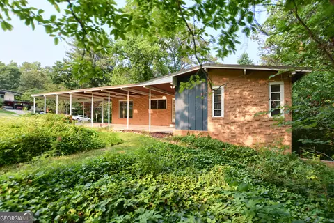 3861 Foxford Dr, Atlanta, GA 30340