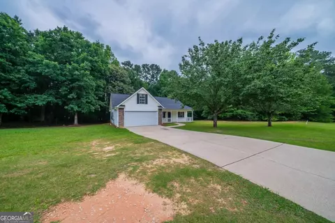 40 Heather Woods Ct, Covington, GA 30016 photo 3