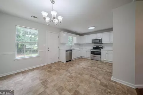 40 Heather Woods Ct, Covington, GA 30016 photo 8