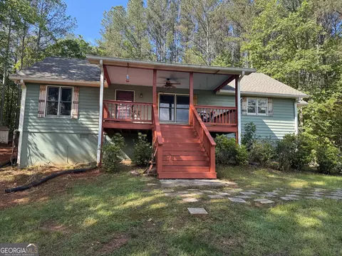 555 Barker Trail Rd, Cleveland, GA 30528