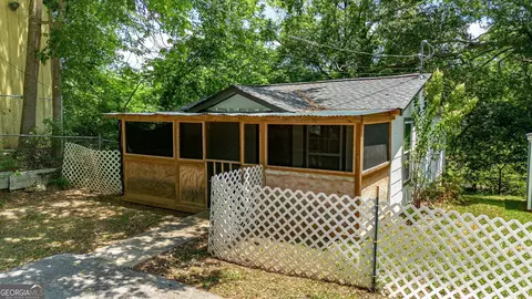 Exterior - 128 Branch St, Toccoa, GA 30577 photo 4 of 15