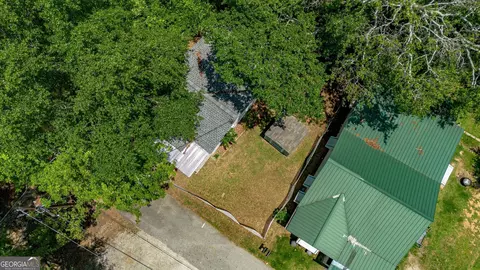 Exterior - 128 Branch St, Toccoa, GA 30577 photo 12 of 15