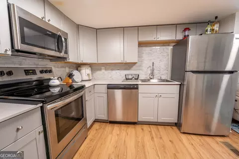 Kitchen - 128 Branch St, Toccoa, GA 30577 photo 1 of 1