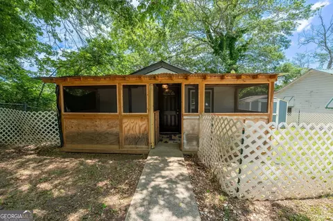 Exterior - 128 Branch St, Toccoa, GA 30577 photo 7 of 15