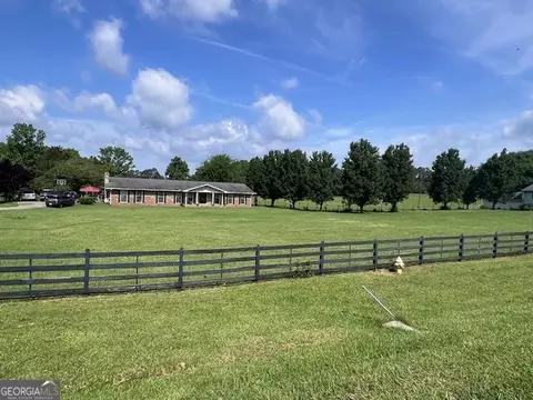 12621 Highway 142, Oxford, GA 30054