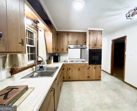 Kitchen - 565 Thomson Rd, Washington, GA 30673 photo 1 of 3