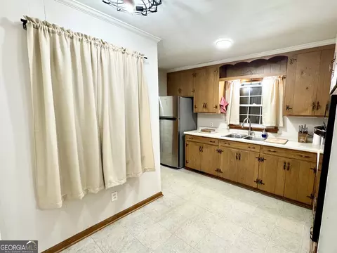 Kitchen - 565 Thomson Rd, Washington, GA 30673 photo 3 of 3